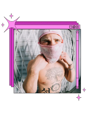 y2k-cyber-y2k-outfits-y2k-clothes-y2k-streetwear-y2k-fashion-2000s