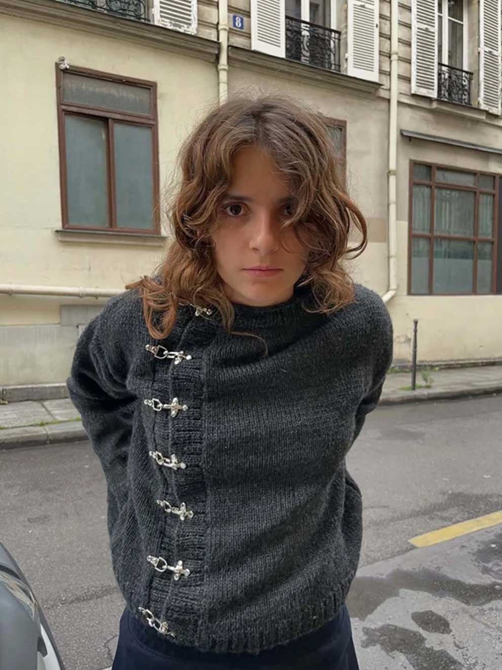 STITCHING METAL CLIP DOWN KNITTED CARDIGAN SWEATER