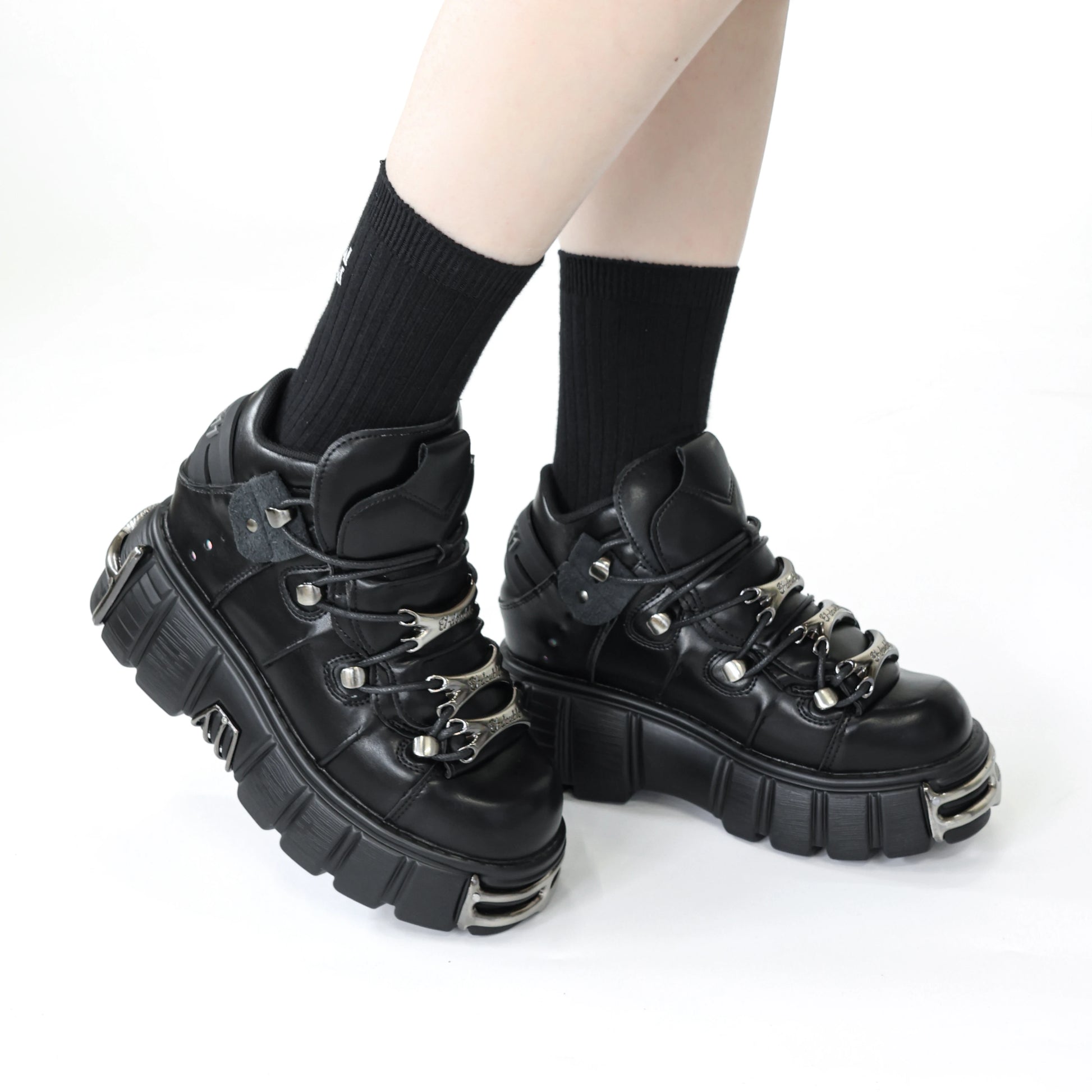  Women's Punk Style Lace-Up Platform Boots 